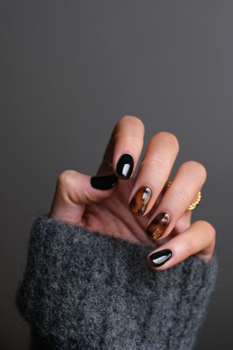 Nails & Lashes